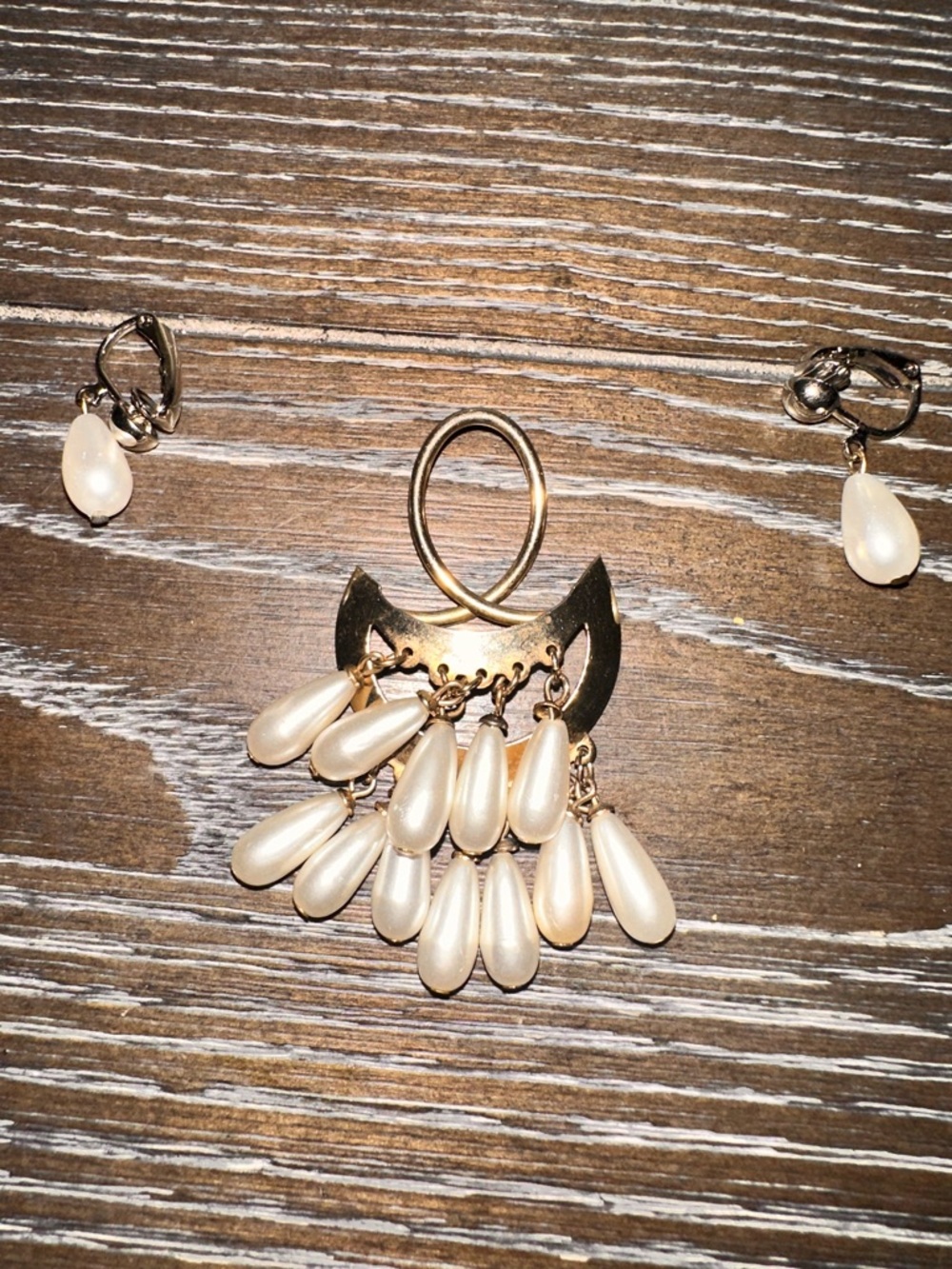 Silver Tone Pearl Teardrop Chandelier Earrings and Gold Tone Pendant Set